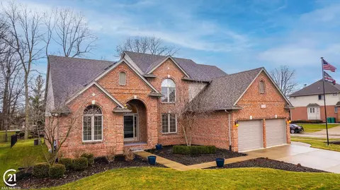 50119 Josephine, Macomb, MI 48044 photo 2