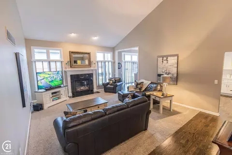 50119 Josephine, Macomb, MI 48044 photo 14