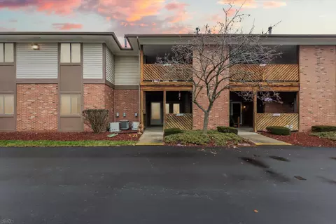 16509 Woodlane, Fraser, MI 48026