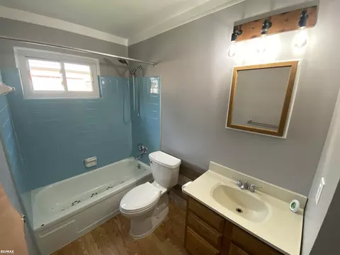 8840 E 14 Mile, Warren, MI 48093 photo 30