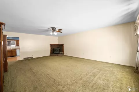 9344 Crabb, Temperance, MI 48182 photo 7