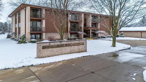 4515 Gratiot Rd #8, Saginaw, MI 48638