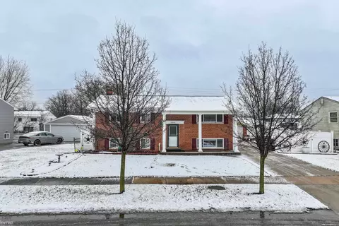 58542 Stevens, New Haven, MI 48048