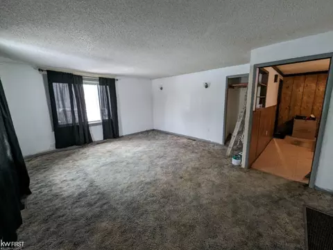 1305 N Cornell, Flint, MI 48505 photo 7