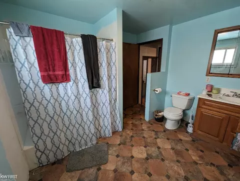 1305 N Cornell, Flint, MI 48505 photo 15