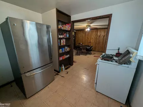 1305 N Cornell, Flint, MI 48505 photo 12