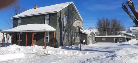 210 N Ash, Gwinn, MI 49841