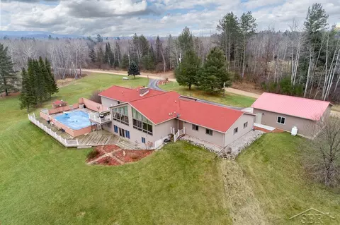 1022 Crapo Lk, West Branch, MI 48661