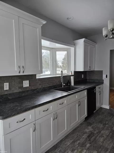 Kitchen - 33151 Klein Rd, Fraser, MI 48026 photo 3 of 6