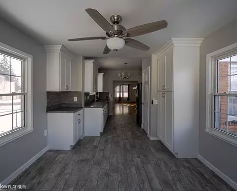 Kitchen - 33151 Klein Rd, Fraser, MI 48026 photo 5 of 6