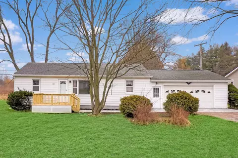 1982 Range, Port Huron, MI 48060