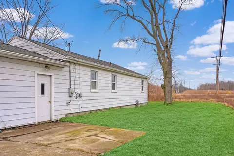 1982 Range, Port Huron, MI 48060 photo 10
