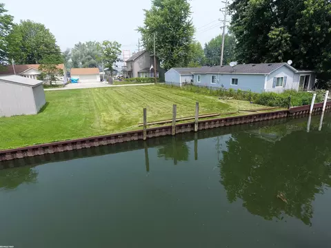 7755 Inglewood, Algonac, MI 48001