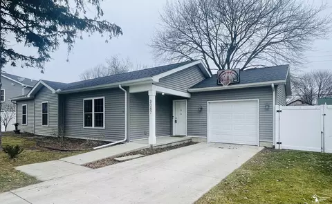 3087 Elmwood, Monroe, MI 48162