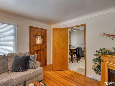 4100 Bingham, Dearborn, MI 48126 photo 5
