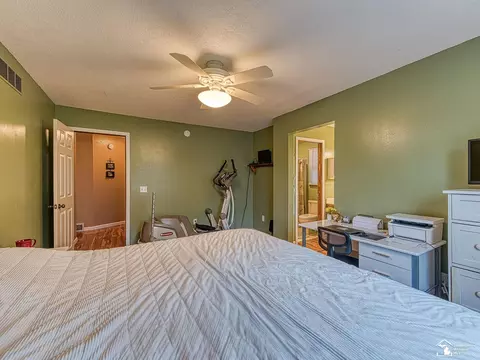 10075 Stevenson, Temperance, MI 48182 photo 19