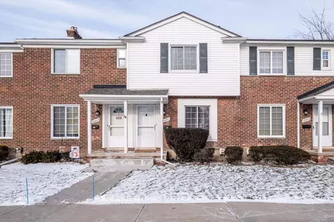 23347 Edsel Frd, Saint Clair Shores, MI 48080