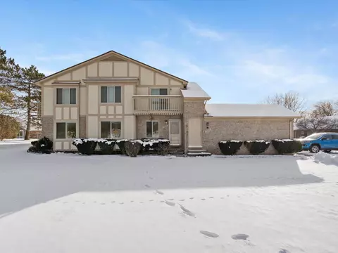 45304 Manor, Shelby Township, MI 48317