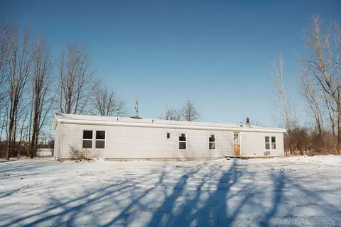 8974 Cribbins, Jeddo, MI 48032 photo 12