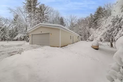 326 W Baker, Hope, MI 48628 photo 6