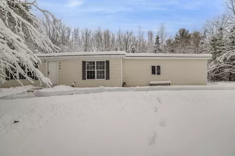 326 W Baker, Hope, MI 48628 photo 4