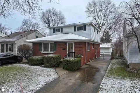 204 N Alexander, Royal Oak, MI 48067
