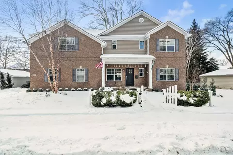 819 1st, Rochester, MI 48307