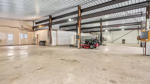 10607 I, Cornell, MI 49818 photo 61