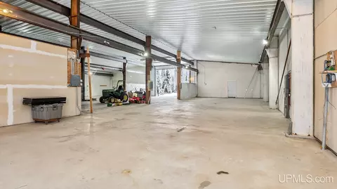 10607 I, Cornell, MI 49818 photo 60