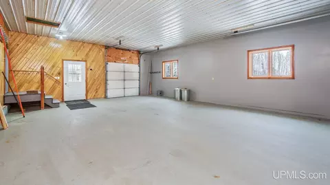 10607 I, Cornell, MI 49818 photo 57