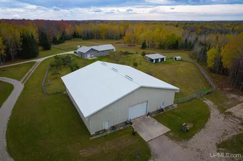 10607 I, Cornell, MI 49818 photo 16