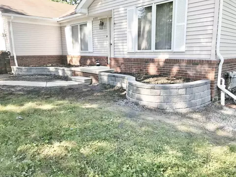 37355 Hancock St, Clinton Township, MI 48036
