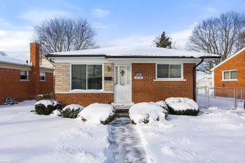 30739 Longfellow, Madison Heights, MI 48071