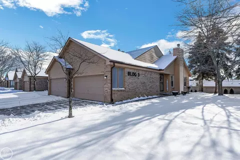 41423 Ambercrest #3, Sterling Heights, MI 48314