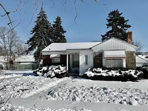 19984 Sorrento, Detroit, MI 48235