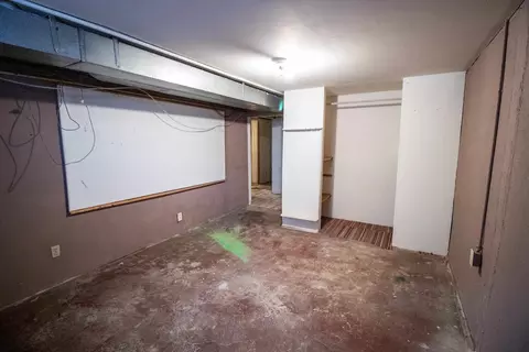 938 State, Fenton, MI 48430 photo 29