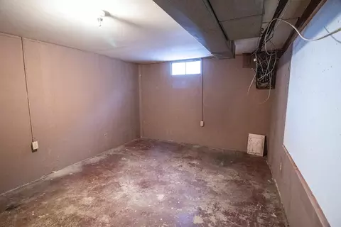 938 State, Fenton, MI 48430 photo 28