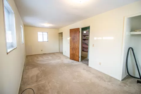938 State, Fenton, MI 48430 photo 21