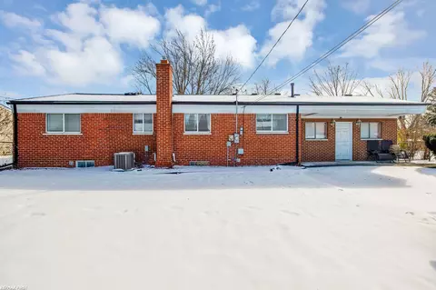 31329 Pinto, Warren, MI 48093 photo 25