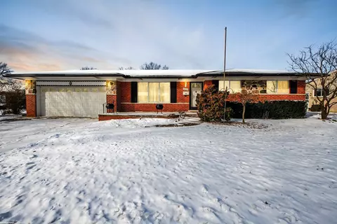 31329 Pinto, Warren, MI 48093 photo 29