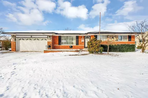31329 Pinto, Warren, MI 48093