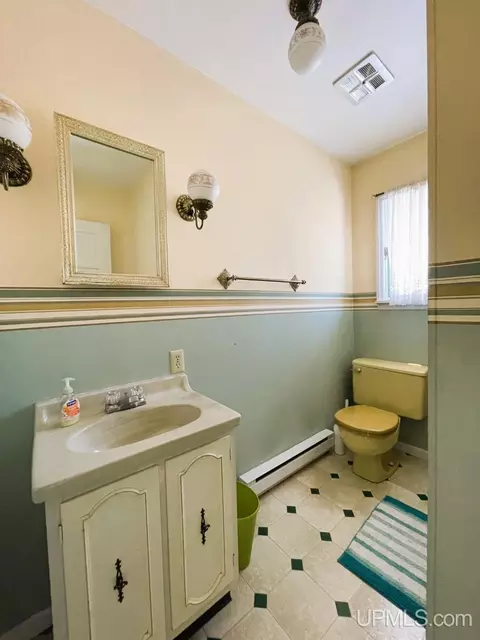 207 N Front, L'anse, MI 49946 photo 50