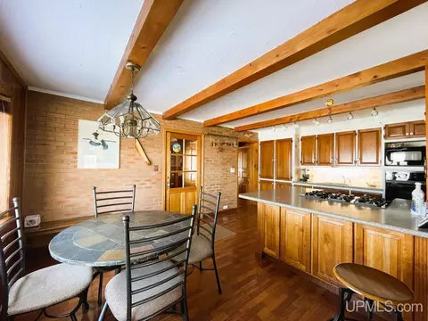 207 N Front, L'anse, MI 49946 photo 3
