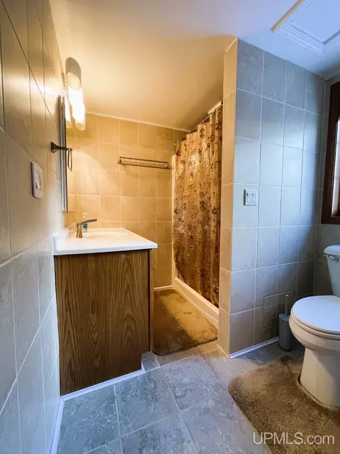 207 N Front, L'anse, MI 49946 photo 18