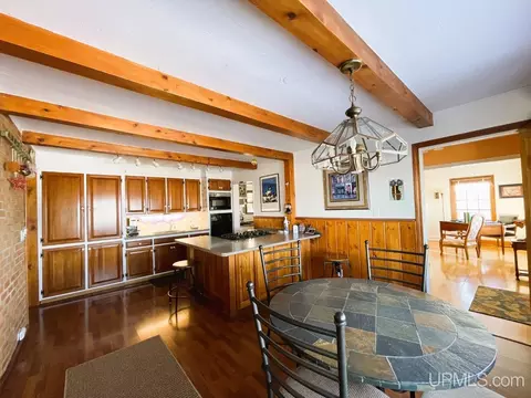207 N Front, L'anse, MI 49946 photo 2