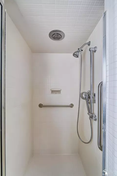 360 Cole, Monroe, MI 48162 photo 34