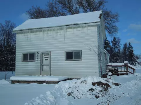 605 E Ludington, Farwell, MI 48622