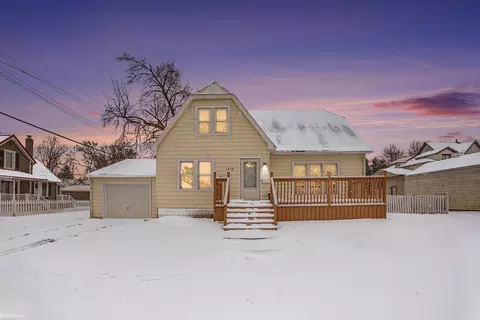 1416 10th, Port Huron, MI 48060