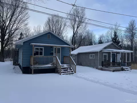 212 N 216 N Birch, L'anse, MI 49946