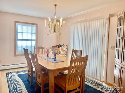 910 S 11th, Escanaba, MI 49829 photo 11